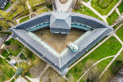 Víkend otevřených zahrad v parku zámku Bruntál