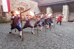 Po stopách minulosti